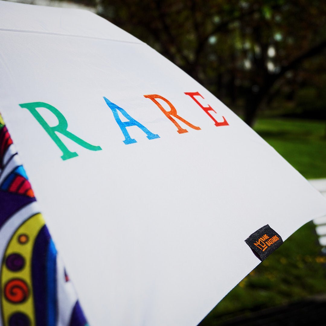 Värikäs sateenvarjo