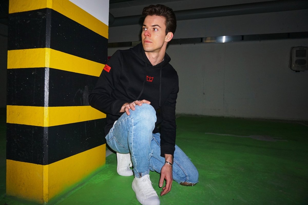 BR4VE - Hoodie - RareBastardsHoodie