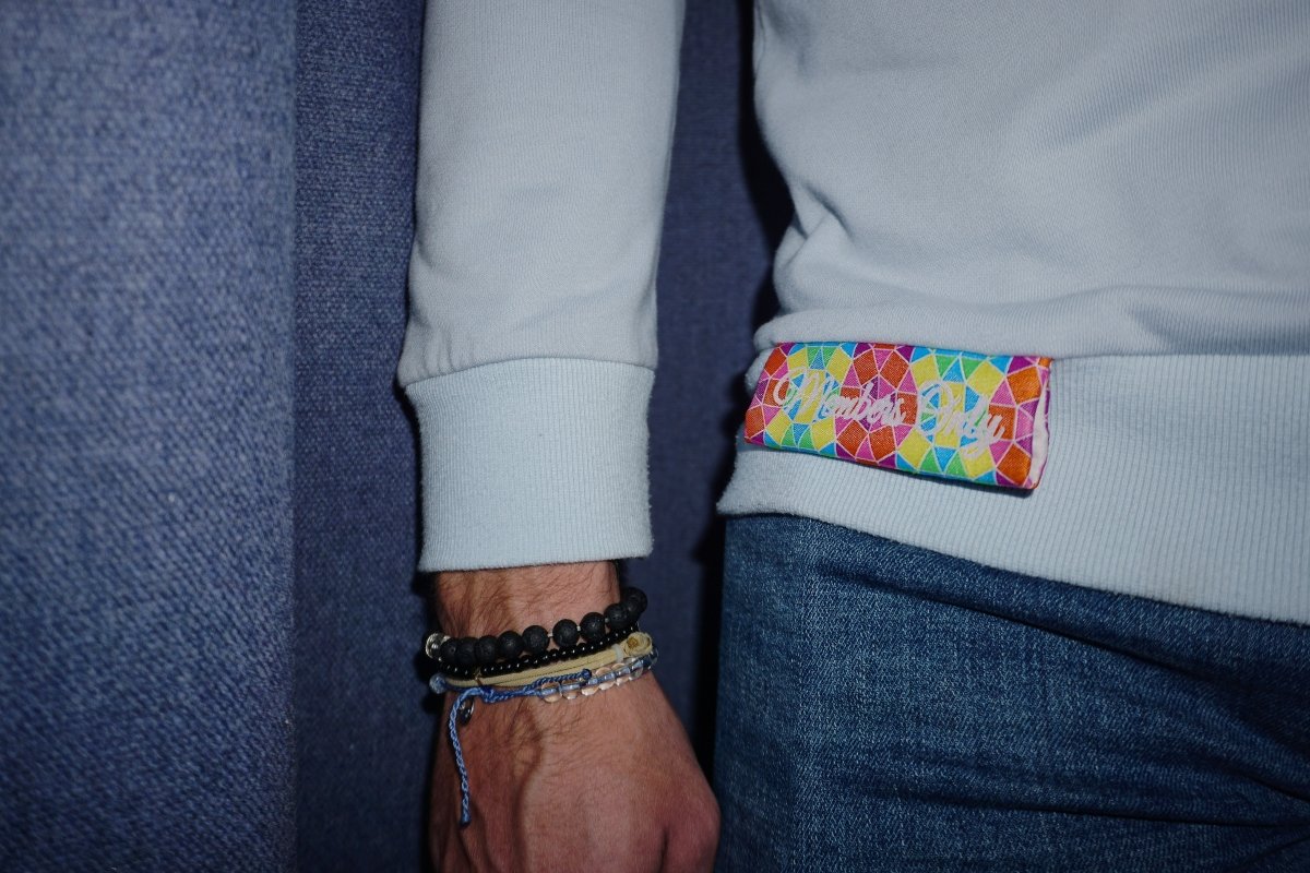 VÄRI - BrilliantBlue Sweatshirt (Members - Only) - RareBastardsSweatshirt